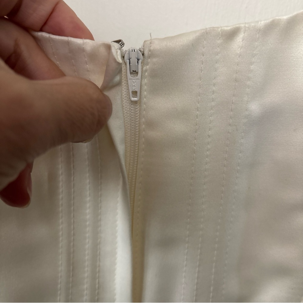 Jessica McClintock Corset Wedding Ivory Gown Strapless Satin Sheer Cap Sleeve 4 - Picture 9 of 14